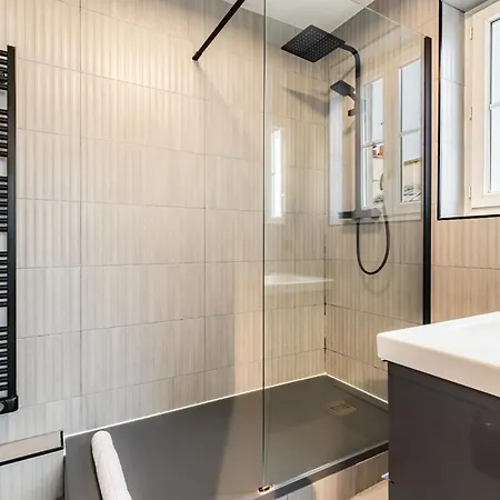 Cozy & Fully Equipped In The Heart Of Appartamento Parigi